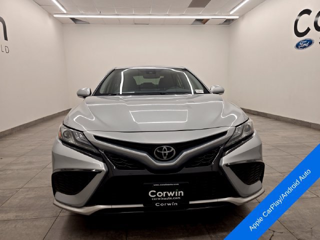 Used 2023 Toyota Camry XSE FWD image 7