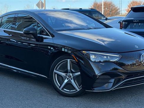 Used 2023 Mercedes-Benz EQE 500 4MATIC Sedan w/ Pinnacle Trim Package image 8