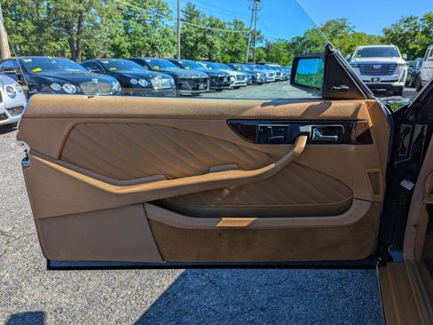 Used 1991 Mercedes-Benz 560 SEC image 11