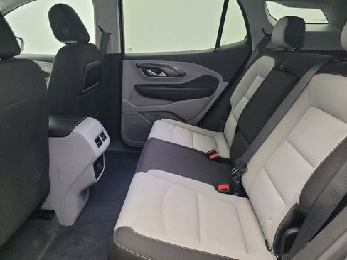 Used 2024 GMC Terrain SLE w/ Fleet Convenience Package image 18