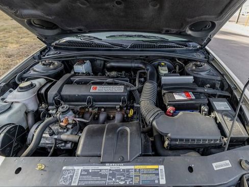 Used 2002 Saturn S-Series SL2 image 21