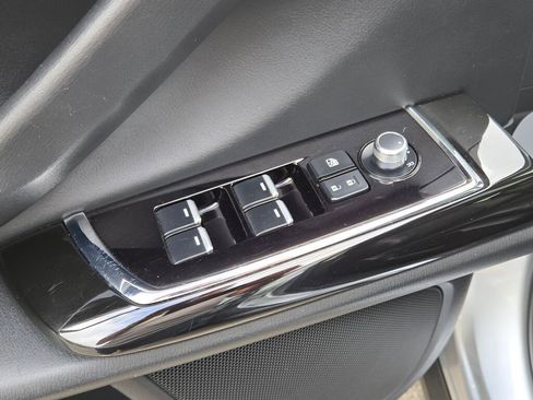 Used 2023 MAZDA CX-9 Touring image 29