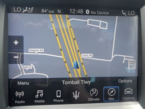 Used 2019 Maserati Levante GranLusso image 25