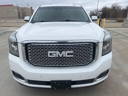 Used 2015 GMC Yukon Denali w/ Open Road Package image 2