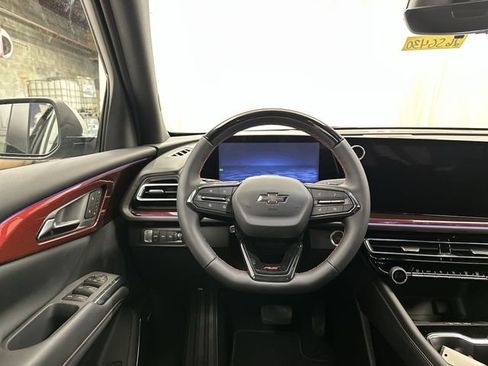 New 2026 Chevrolet Traverse RS w/ LPO, Floor Liner Package image 13