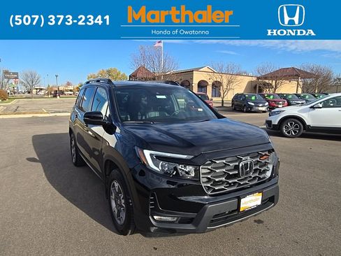 Used 2022 Honda Passport TrailSport image 7