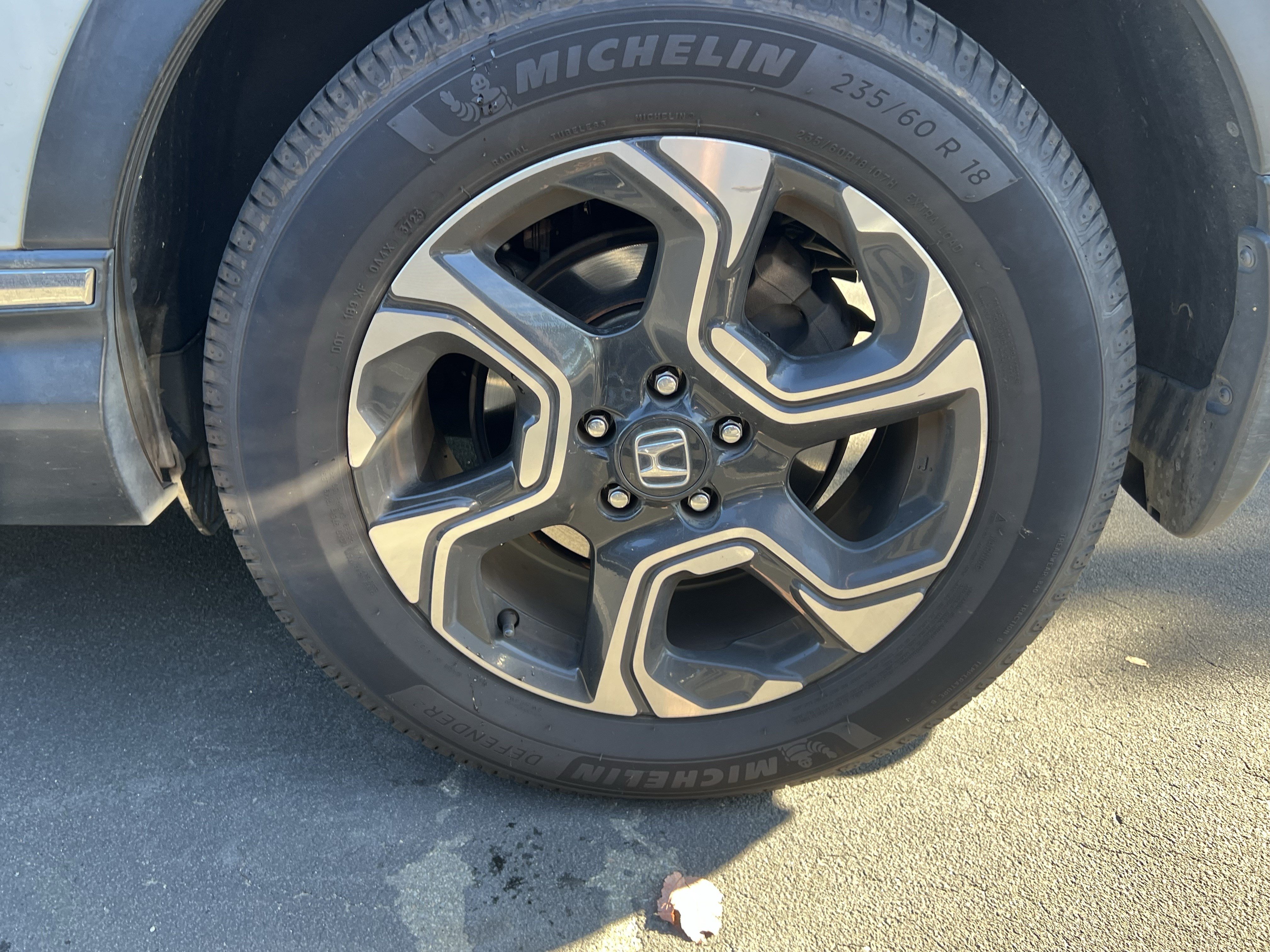 Used 2018 Honda CR-V Touring image 13