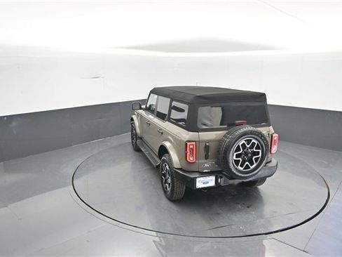 New 2026 Ford Bronco Outer Banks image 27