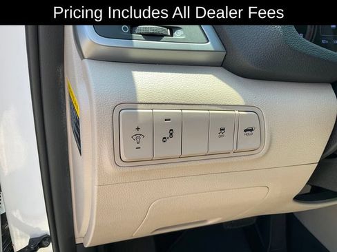 Used 2017 Hyundai Tucson Sport w/ Cargo Package FWD image 9