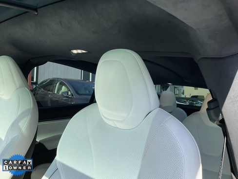 Used 2023 Tesla Model X Plaid image 16