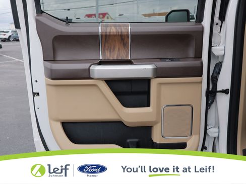 Used 2019 Ford F150 Lariat image 25