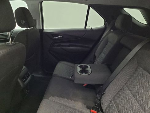 Used 2022 Chevrolet Equinox LT AWD/4WD image 18