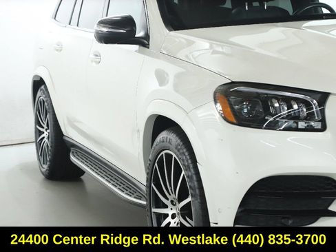 Used 2023 Mercedes-Benz GLS 450 4MATIC image 9