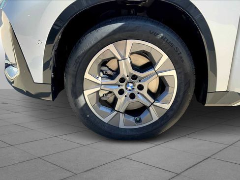 New 2026 BMW X1 xDrive28i w/ Convenience Package image 12
