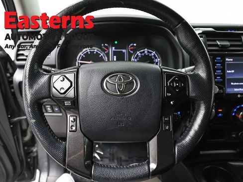 Used 2024 Toyota 4Runner TRD Off-Road Premium AWD/4WD image 10