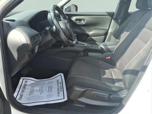 Used 2023 Honda HR-V Sport image 18