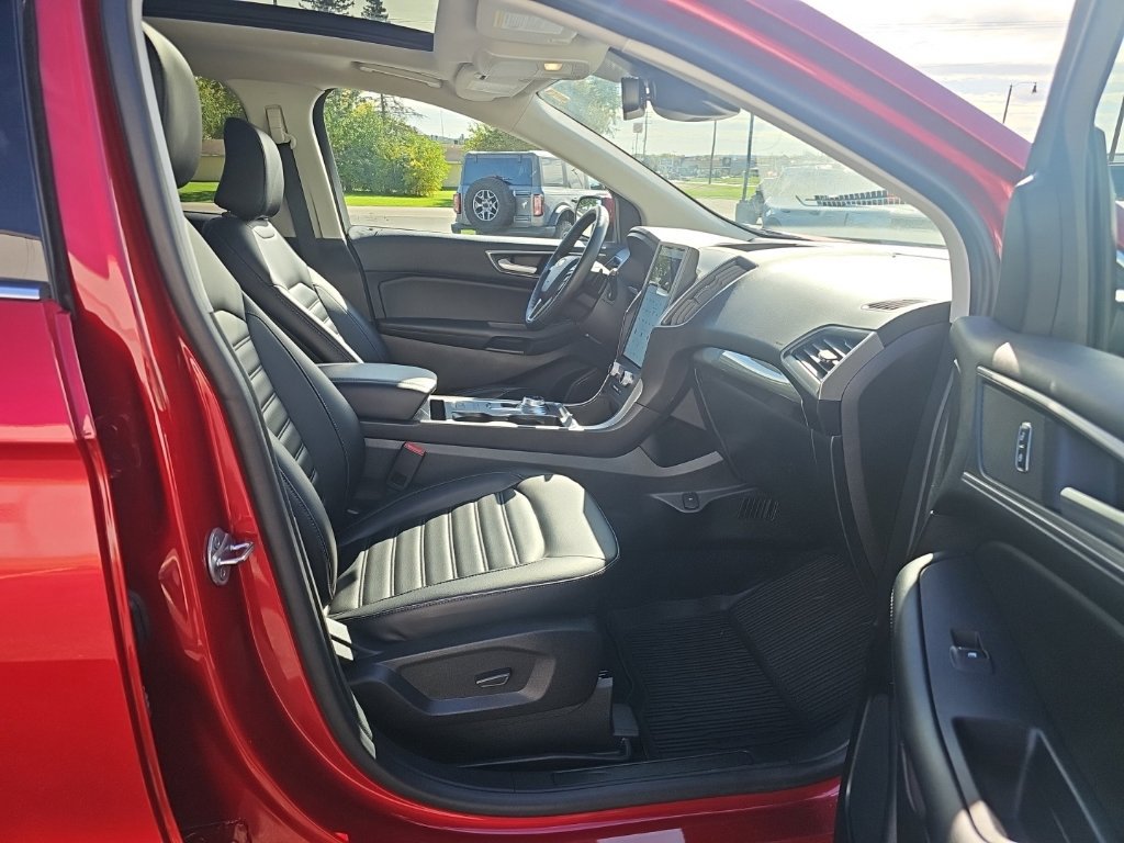 Used 2024 Ford Edge SEL w/ Convenience Package AWD/4WD image 15
