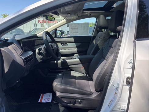New 2026 Nissan Murano Platinum w/ Cargo Package AWD/4WD image 13