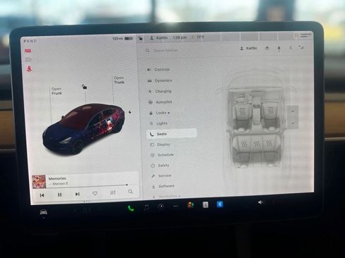 Used 2021 Tesla Model 3 Performance image 29