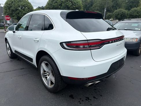 Used 2021 Porsche Macan S AWD/4WD image 2