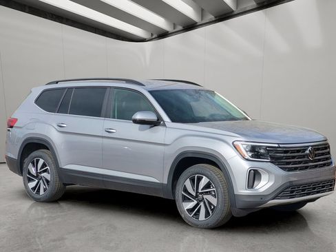 New 2026 Volkswagen Atlas SE AWD/4WD image 4