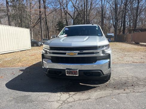 Used 2020 Chevrolet Silverado 1500 LT w/ All-Star Edition AWD/4WD image 3