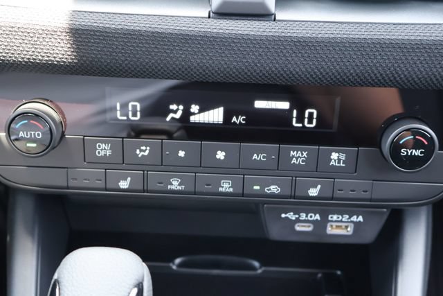 New 2026 Subaru Outback Limited w/ Premium/Limited Package 2 AWD/4WD image 11