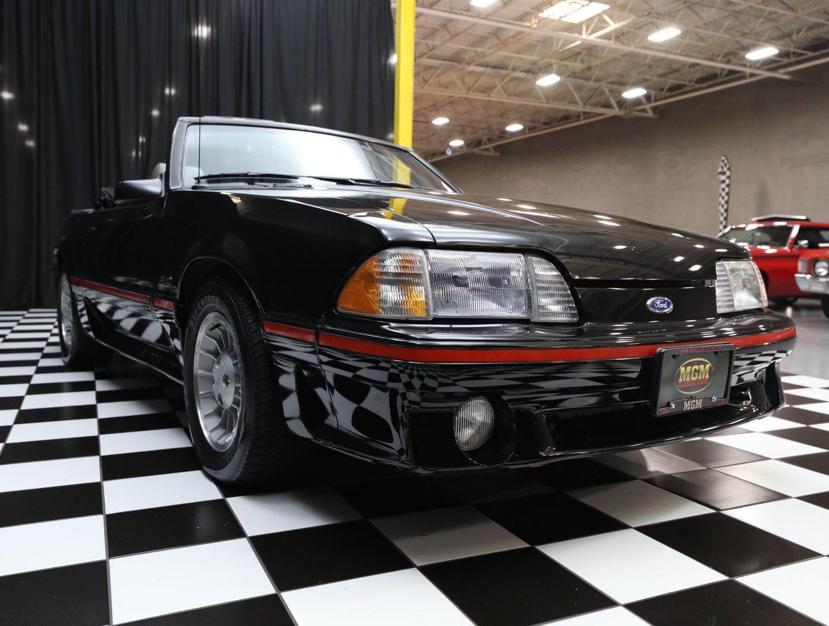 Used 1987 Ford Mustang GT RWD image 26