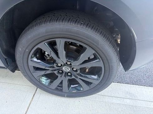 Used 2025 MAZDA CX-30 AWD 2.5 S w/ Select Sport Pkg image 24