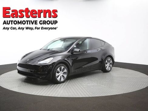 Used 2021 Tesla Model Y Long Range AWD/4WD image 49
