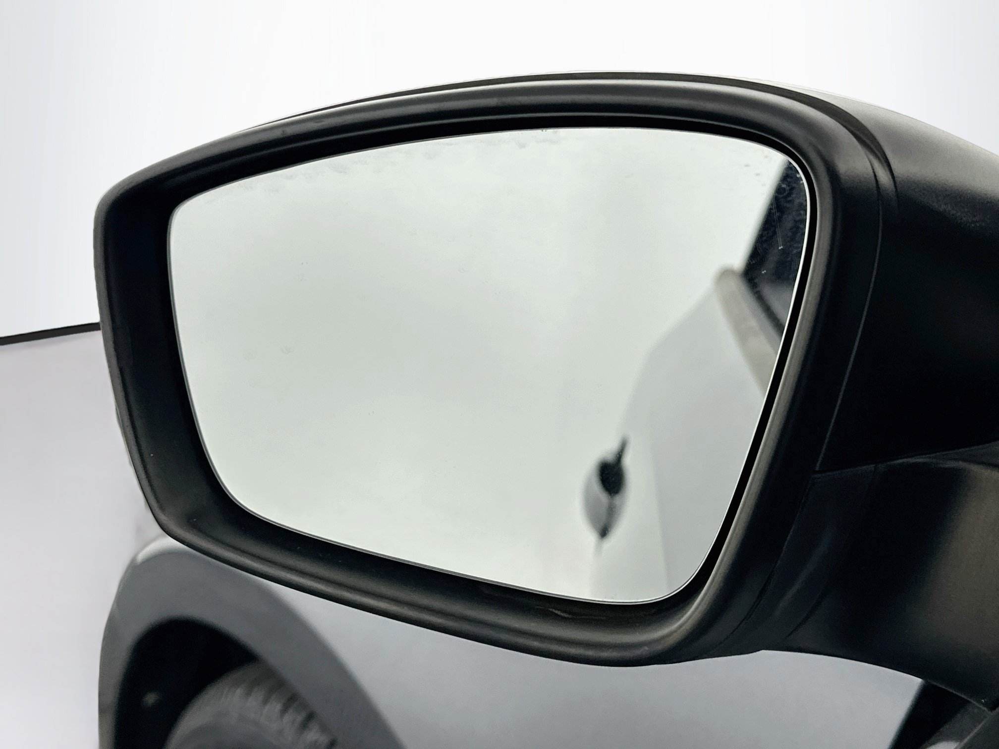 Used 2015 Volkswagen Jetta SE FWD image 16