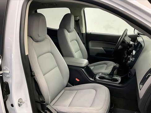 Used 2017 Chevrolet Colorado W/T w/ WT Convenience Package image 6