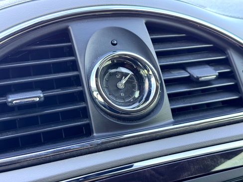 Used 2017 Buick Enclave Premium w/ Experience Buick Package image 35