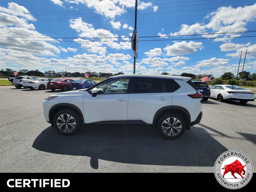 Used 2023 Nissan Rogue SV FWD image 3