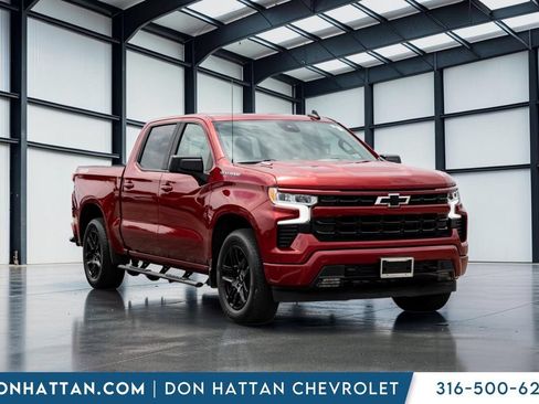 Used 2022 Chevrolet Silverado 1500 RST w/ Convenience Package II AWD/4WD image 26