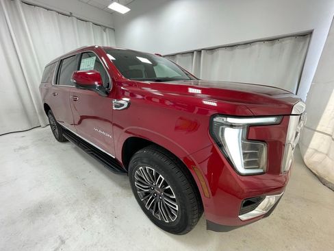 New 2026 GMC Yukon XL Elevation w/ Elevation Premium Package AWD/4WD image 3