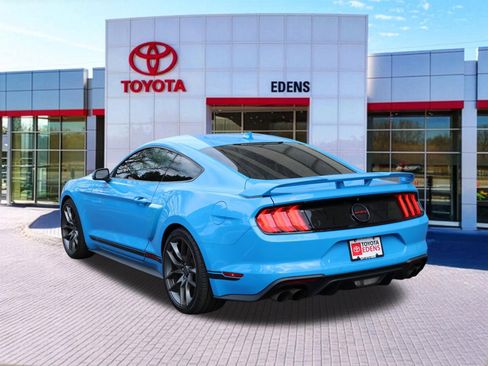 Used 2022 Ford Mustang GT Premium w/ GT Performance Package RWD image 7