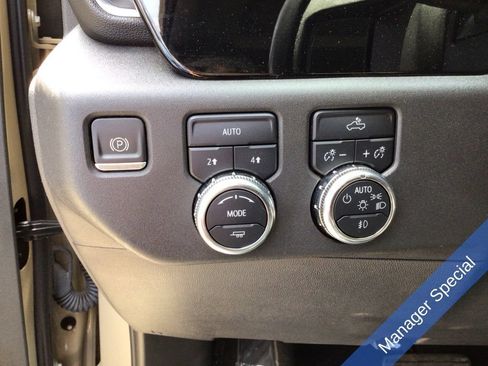 Used 2022 GMC Sierra 1500 Elevation AWD/4WD image 25