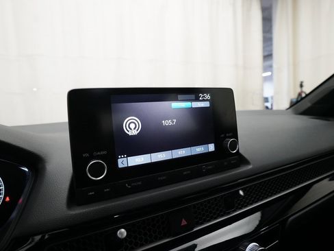 Used 2024 Honda Civic Sport image 6