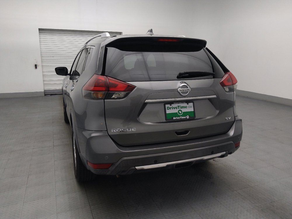 Used 2020 Nissan Rogue SV FWD image 6