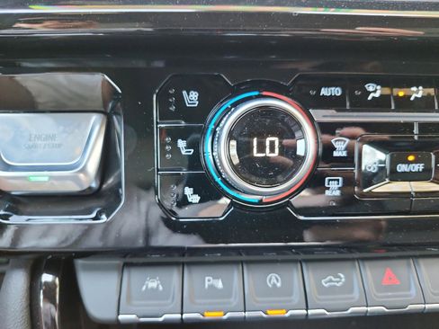 New 2026 GMC Sierra 1500 AT4 w/ AT4 Premium Package AWD/4WD image 20