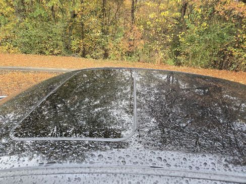 Used 2024 Nissan Sentra SR w/ SR Premium Package image 10