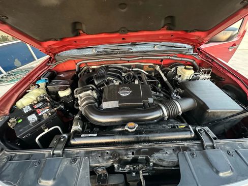 Used 2015 Nissan Xterra S w/ Value Package image 33