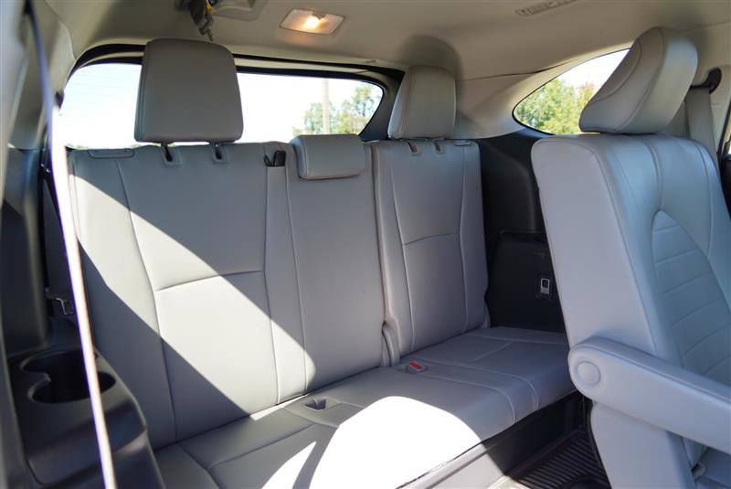 Used 2020 Toyota Highlander XLE AWD/4WD image 90