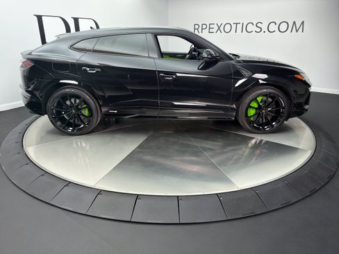 Used 2024 Lamborghini Urus S AWD/4WD image 7