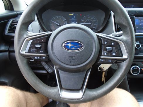 Used 2023 Subaru Crosstrek 2.0i AWD/4WD image 16