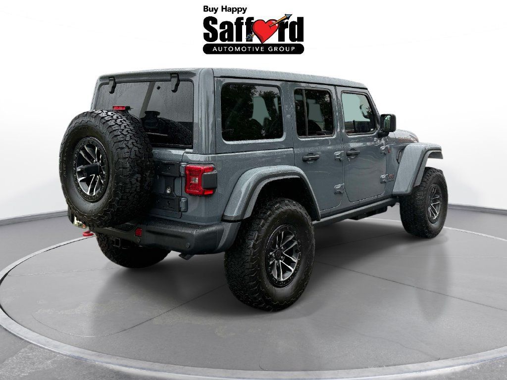 Used 2026 Jeep Wrangler Unlimited Rubicon AWD/4WD image 9