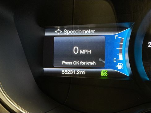 Used 2020 Ford Fusion SE image 8