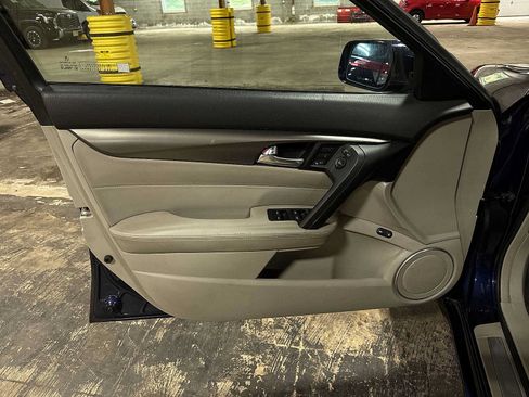 Used 2013 Acura TL w/ Technology Package FWD image 28