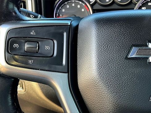 Used 2022 Chevrolet Silverado 1500 LT Trail Boss w/ Bed Protection Package image 19